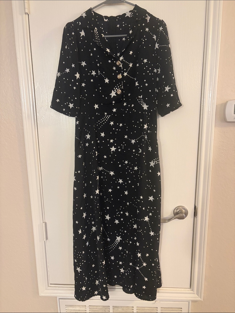 Black and white celestial / falling stars maxi dress sz M